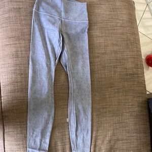 Lululemon wonder under luxstreme